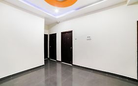 Hotel O Lucky Hotels Gachibowli